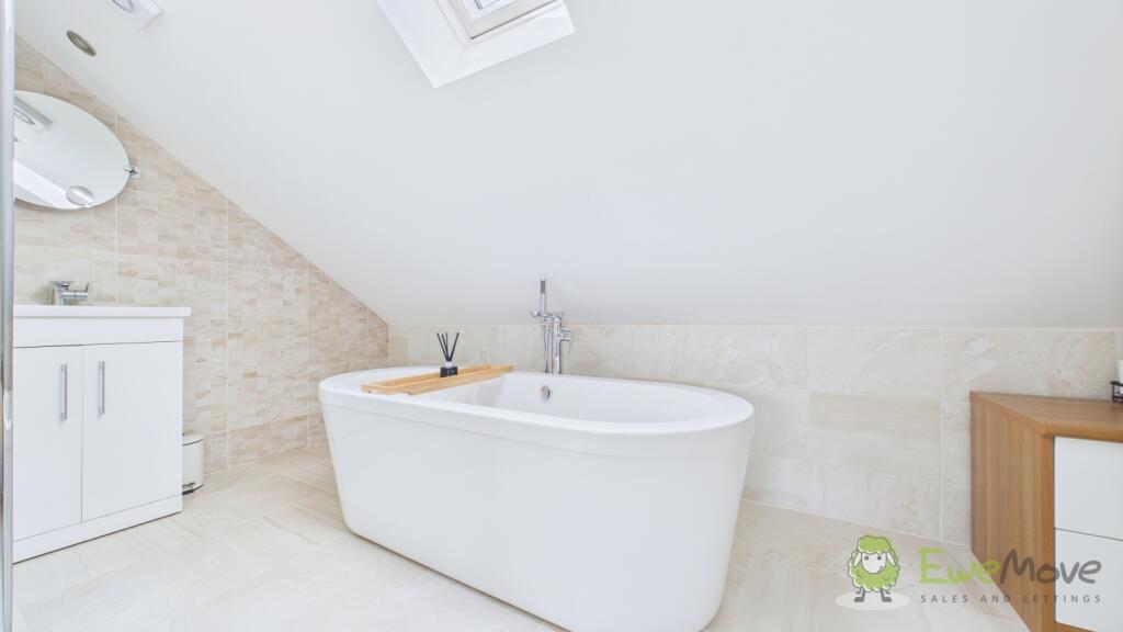 Ensuite To Principal Bedroom