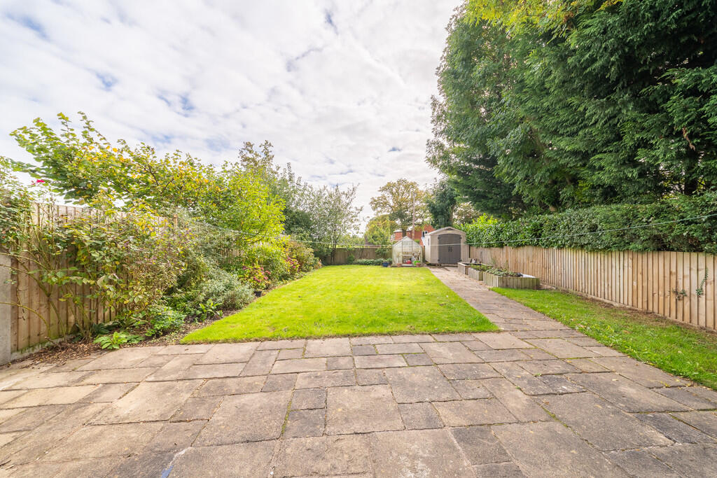 2 Wheatsheaf Lane...