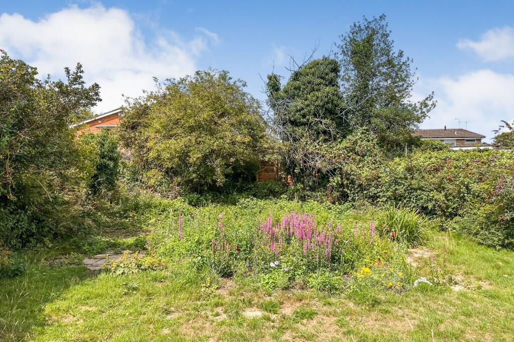 103 Lipscombe Rise, Alton, Hampshire, GU34 2HJ