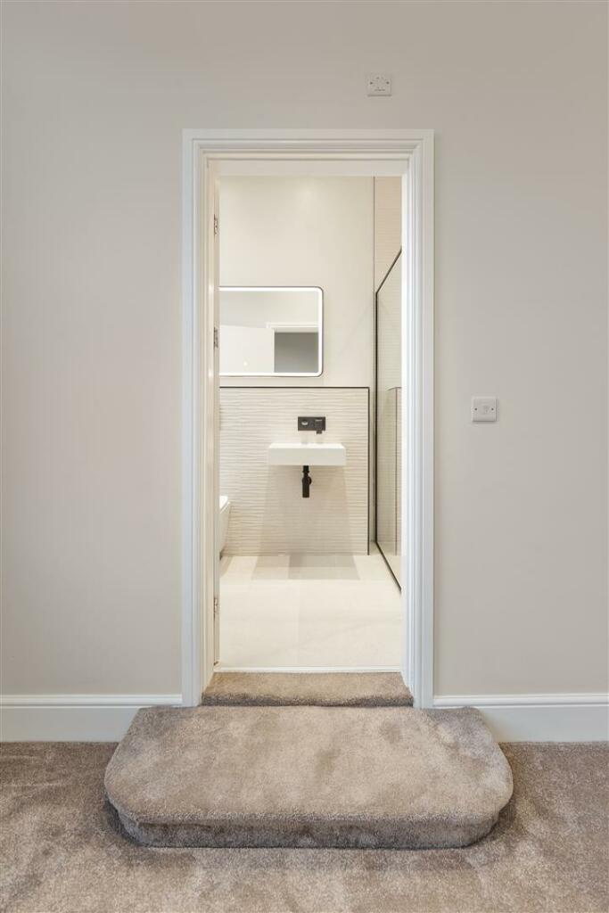 Apartment 2, 16, Magdala Road Nottingham, NG3 5DF