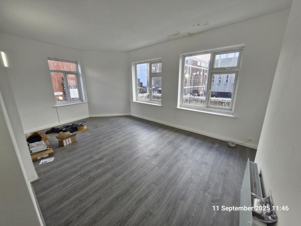 Studio - living room and bedroom together 