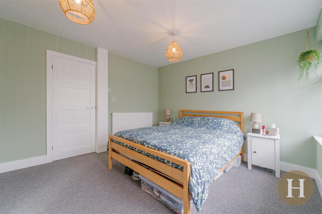Hadleigh Estate Agents-5.jpg