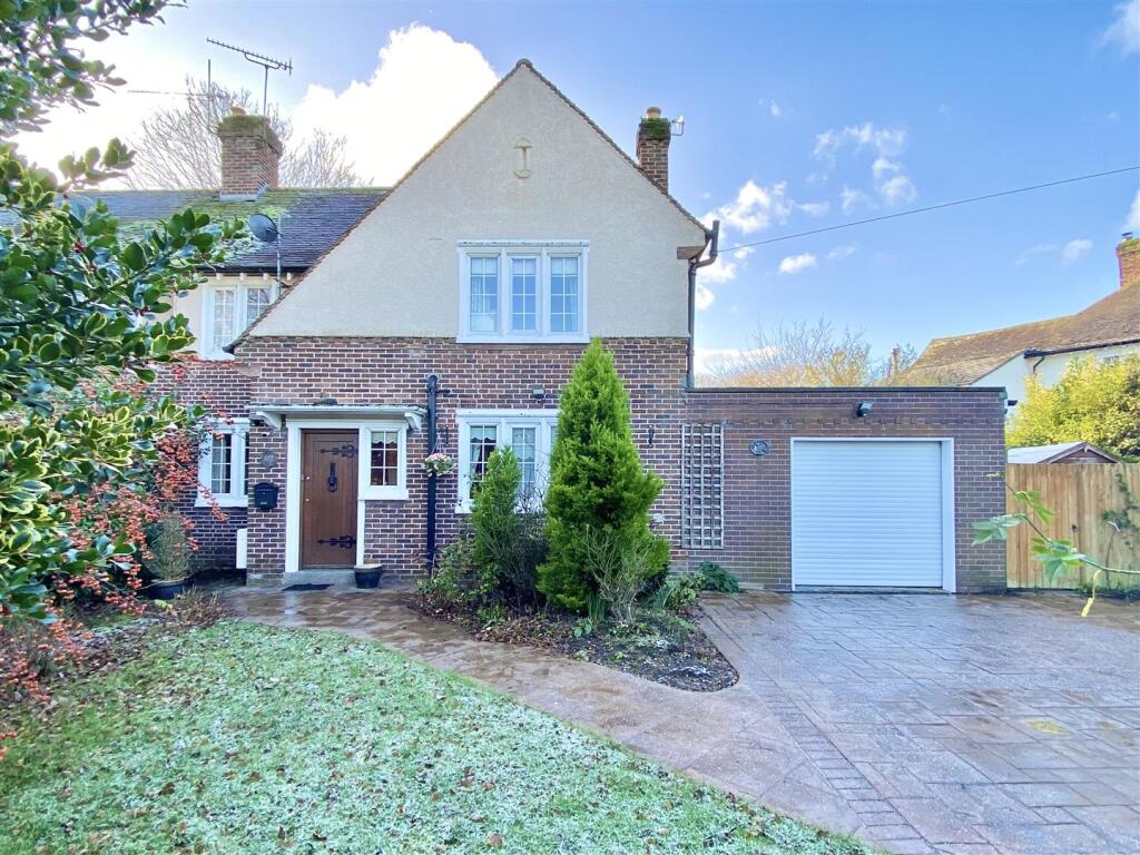 103 Harlescott Lane, Shrewsbury, SY1 3AR