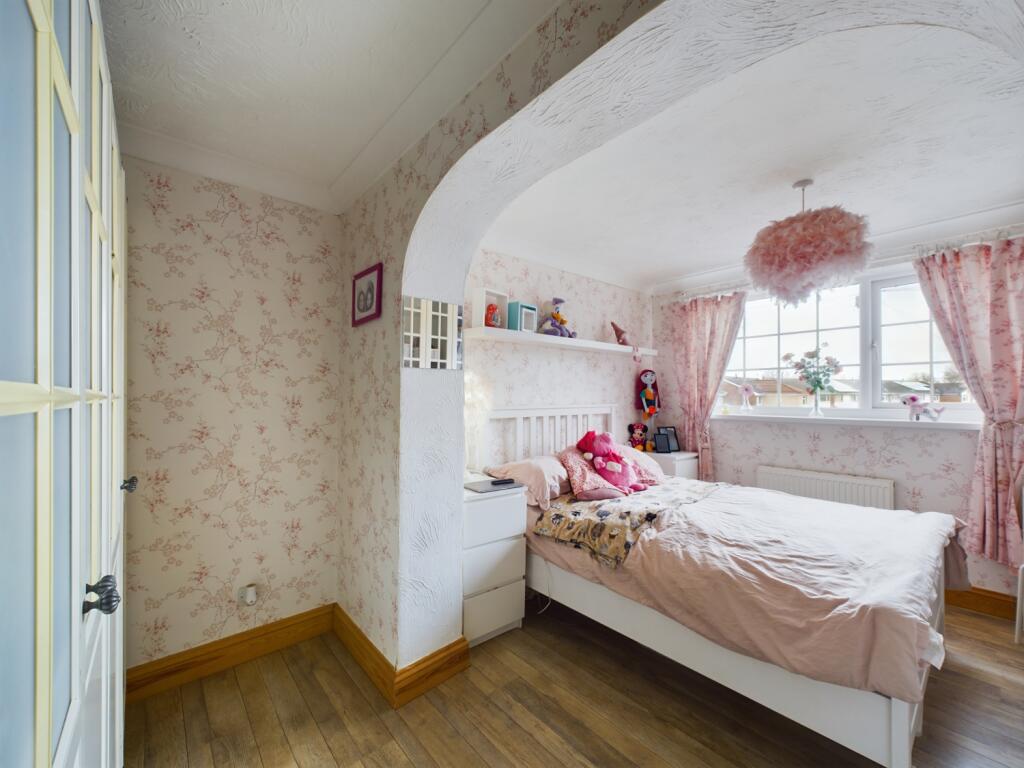 CAM02023G0-PR0121-STILL043