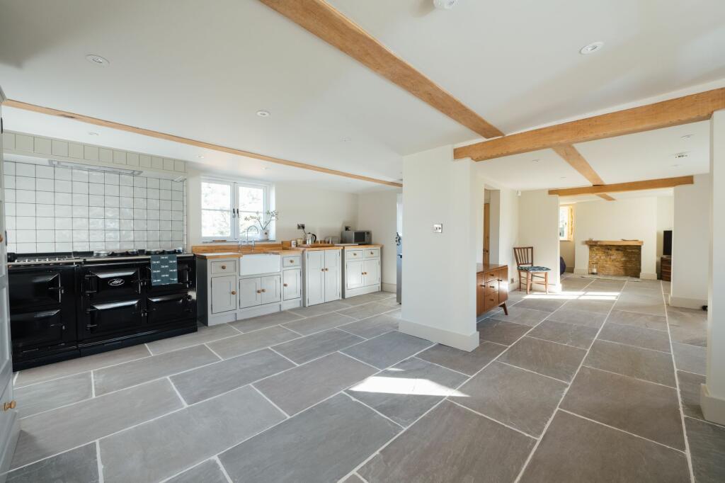 Annexe - Kitchen