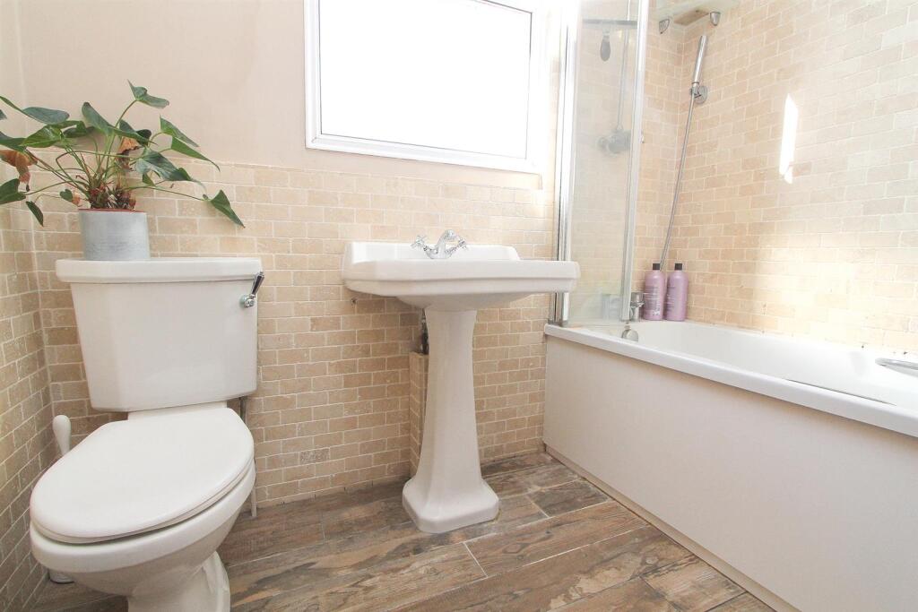 bath b.jpg