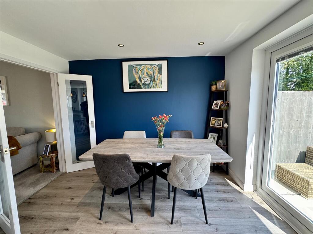 Open Plan Kitchen Dining Room
