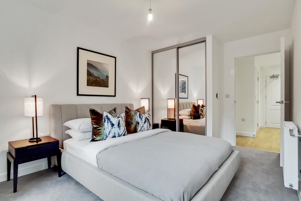 7_Bedroom_1