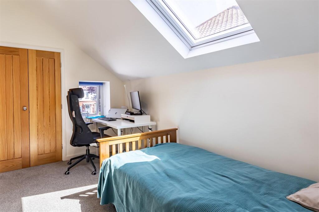 33 Tower Road (18).jpg