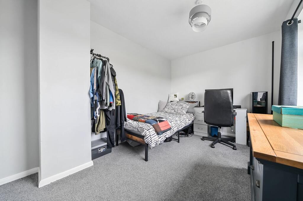 Bedroom Two (1)