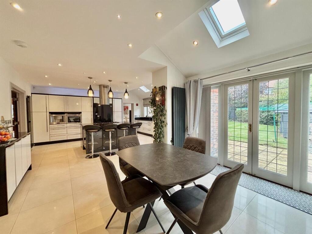 WhatsApp Image 2025-09-11 at 12.16.29_3dc6b216.jpg