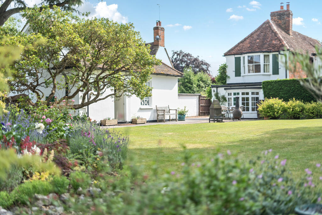 1300661-18-6839e0...