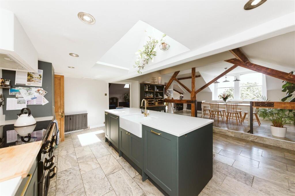 Bannerleigh House (20).jpg