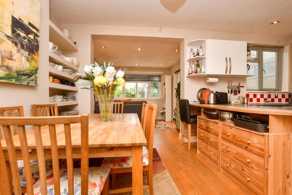 Kitchen / Diner