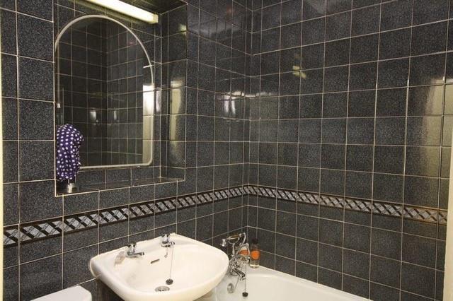 new bathroom.jpg