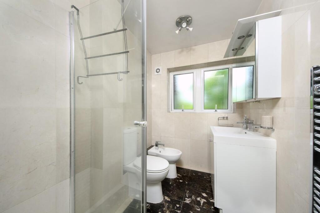Gv- 45 Minster Court  (22).jpg