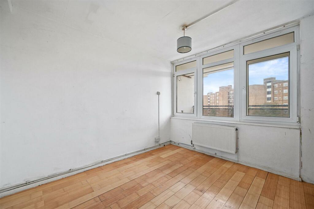 Flat 48 Warnham House, Upper Tulse Hill, Brixton, London, SW2 2SA