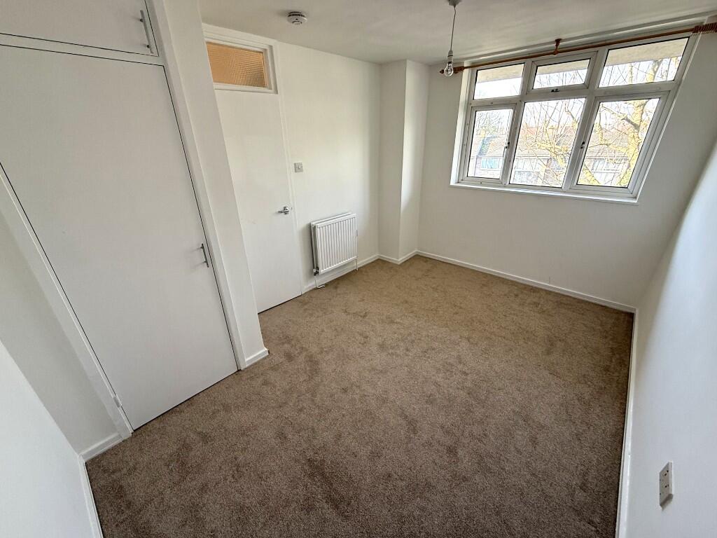 BEDROOM 2 (A)
