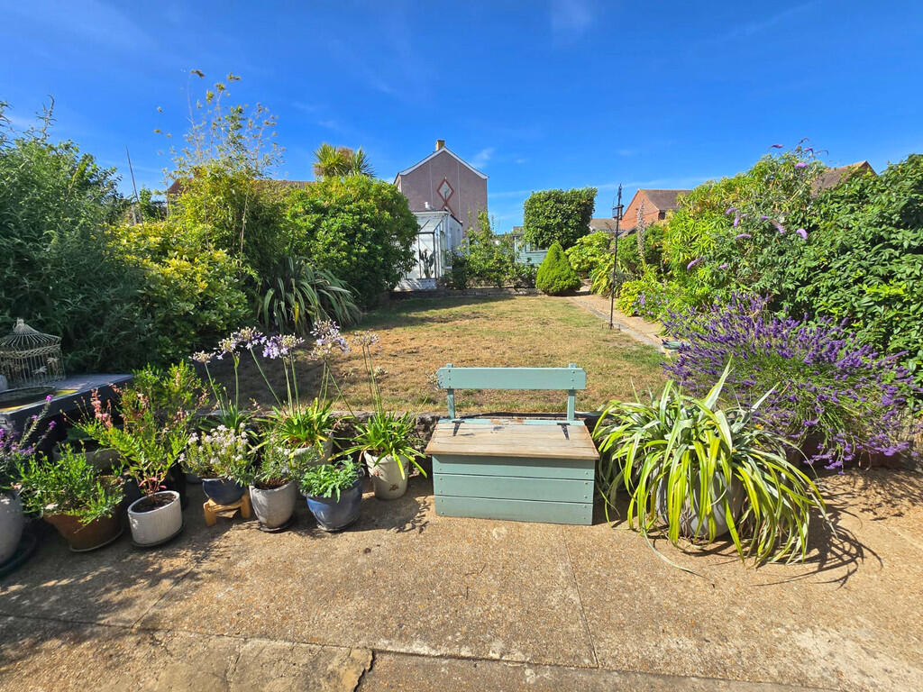 Garden (2)