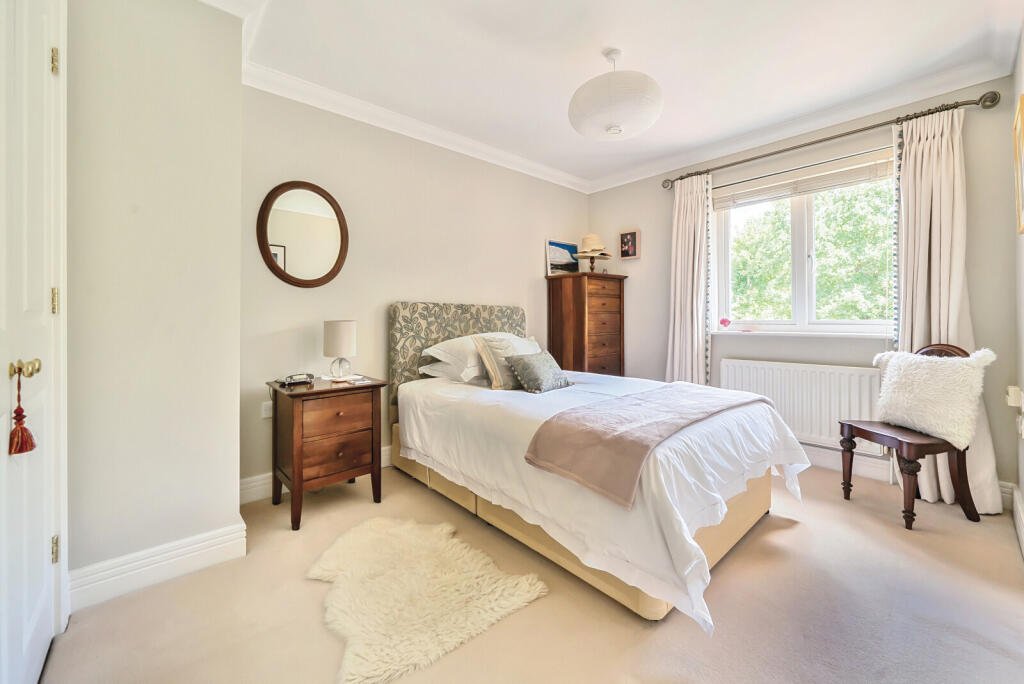 1314774-11-686d0d...