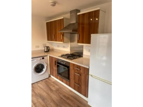Kitchen 2.jpg