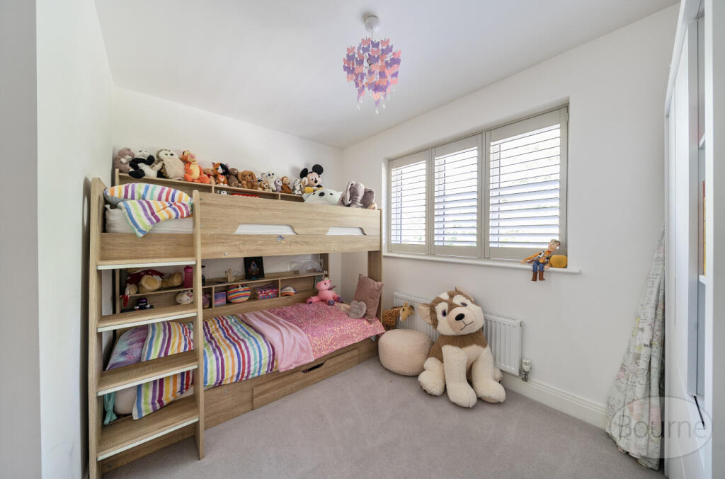 4d040a78-9682-455...