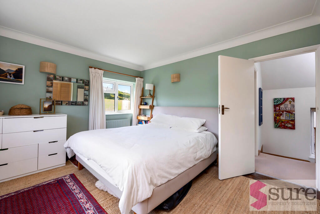 Dean Court Road_9...