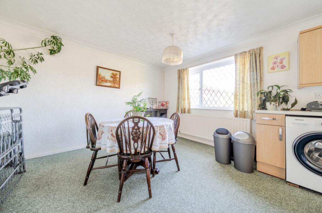 1355167-13-68c3e5f4a5c07