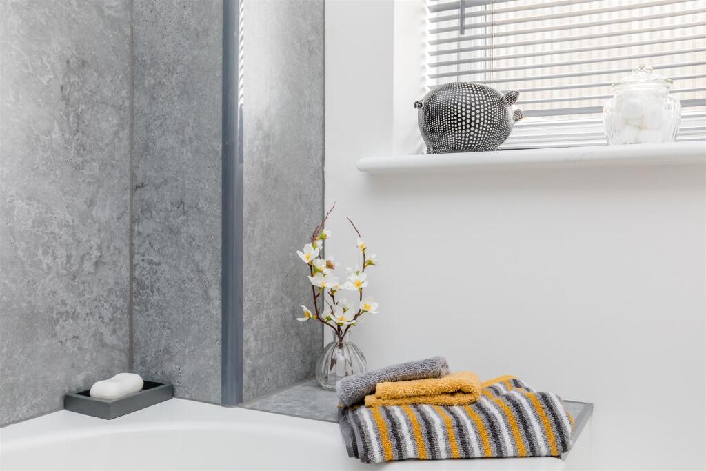 Whested Road, 23, Lower Flat-19.JPG