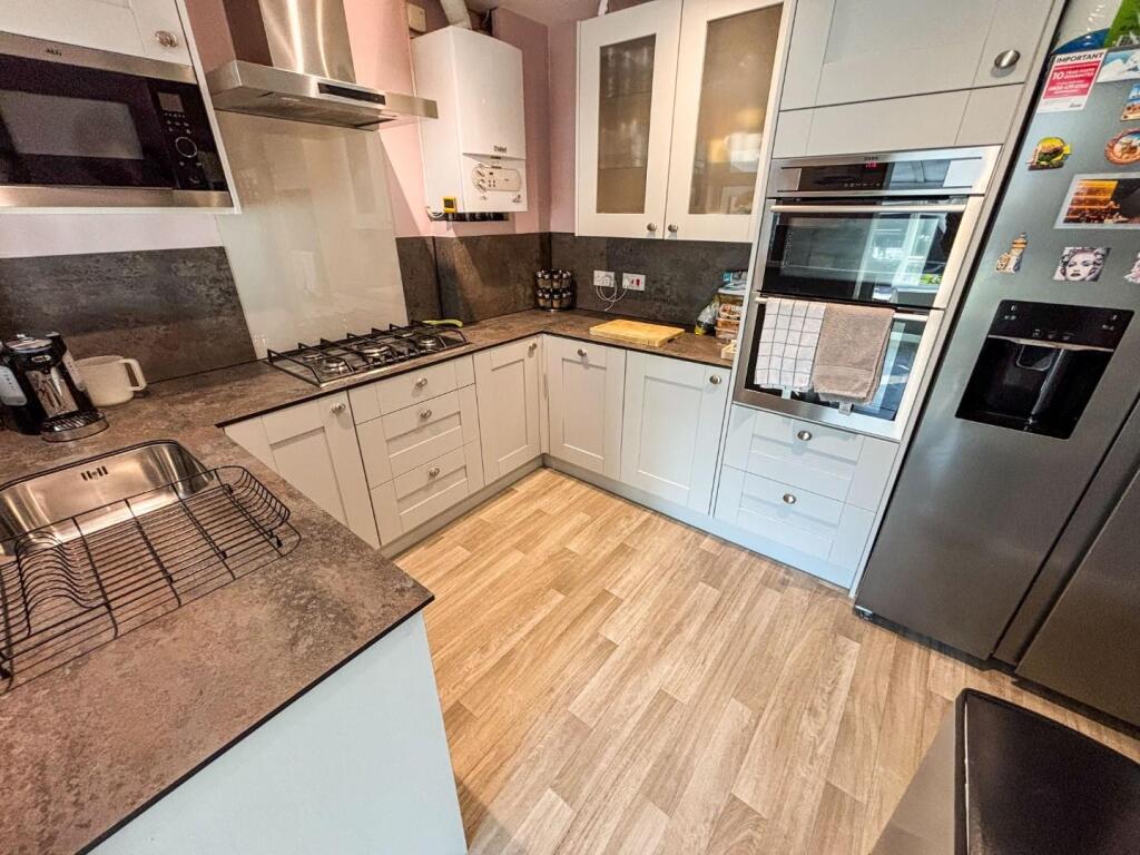 tlc_b91a5af8-687a-469c-be50-7e1721d298e5_bf1faa0.j