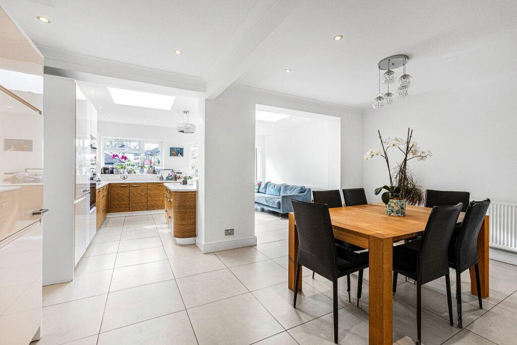 EXTENDED KITCHEN/DINING/FAMILY ROOM (pic 2)