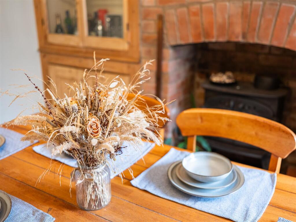 45 Malmesbury Road-7.jpg