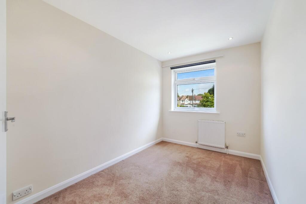 HAYMER GARDENS (17).jpg