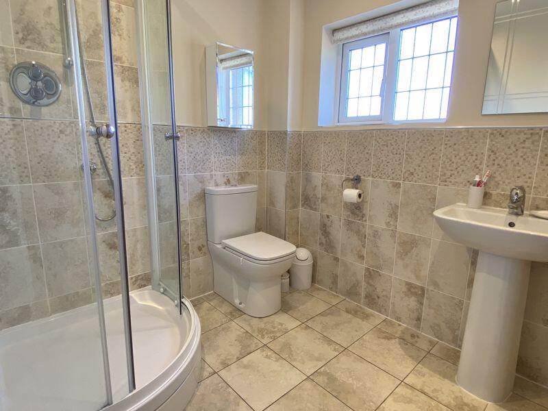 Master En-suite