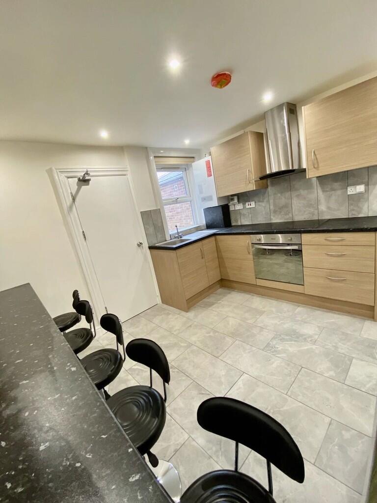 KITCHEN 3