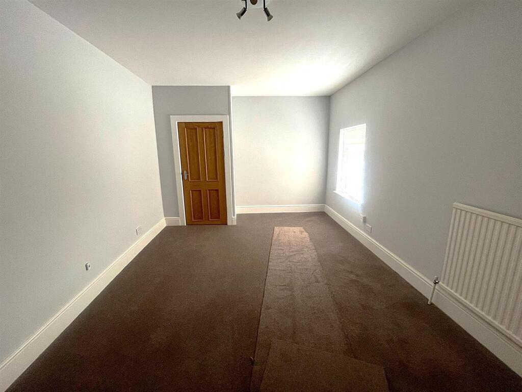 WhatsApp Image 2025-07-23 at 12.42.18 (3).jpeg