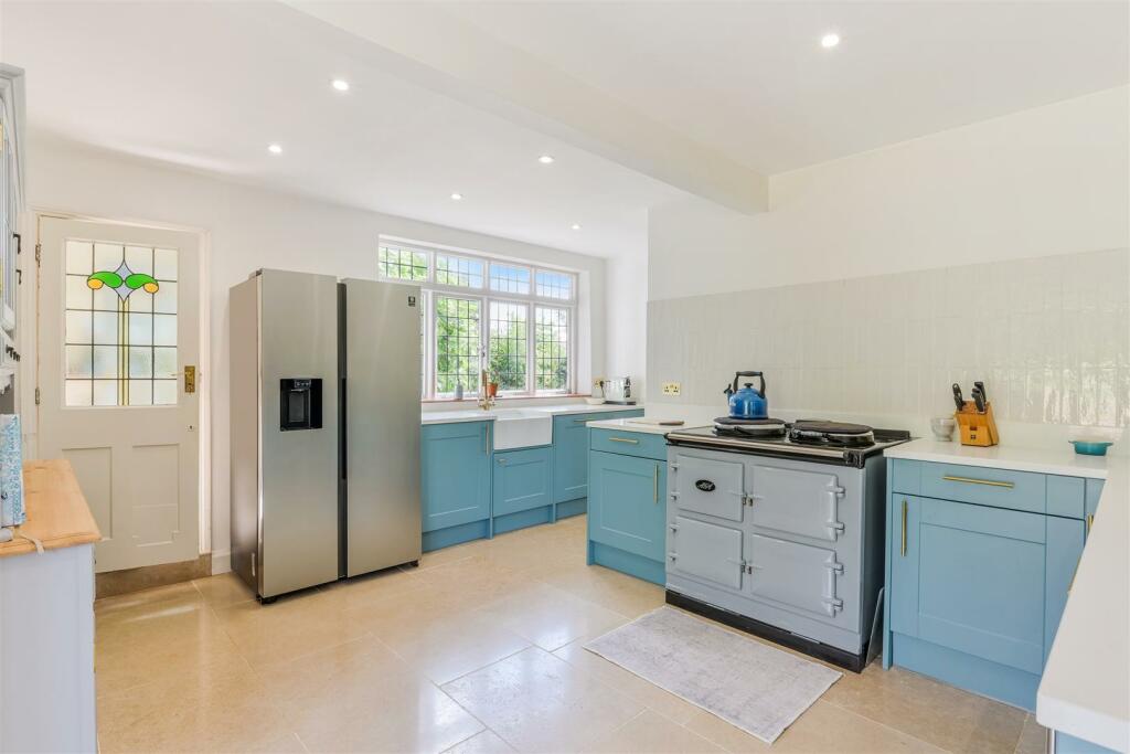 SWEET BRIAR (38).jpg