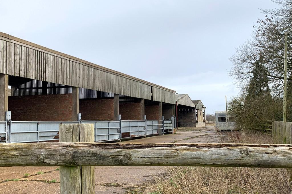 9 x large barns