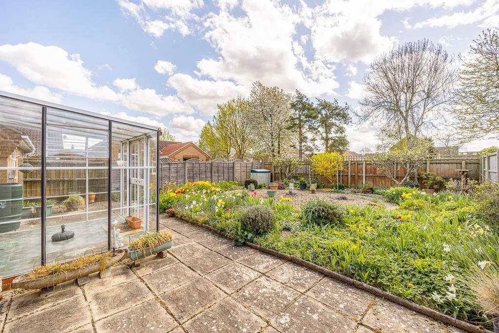 1 Shire Avenue (Spalding)-6.jpg