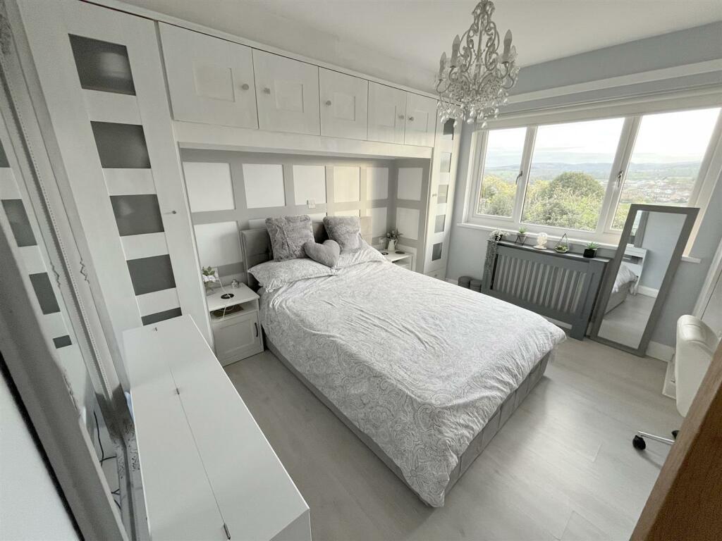 Bed 2