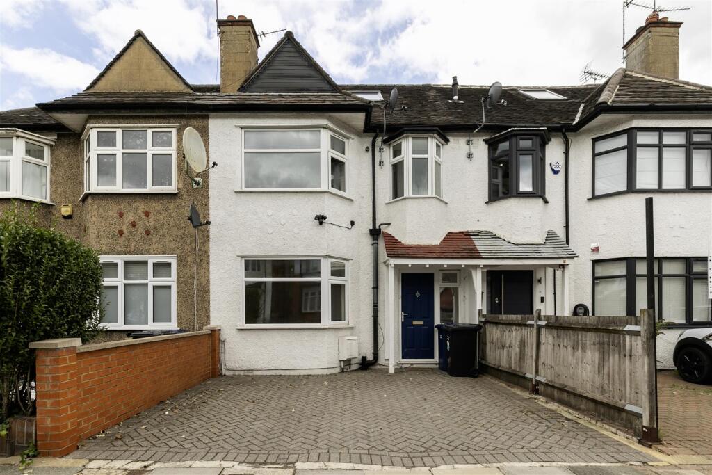 34 Hale Grove Gardens -27.jpg