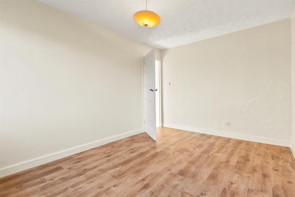 Eastcroft-18.jpg