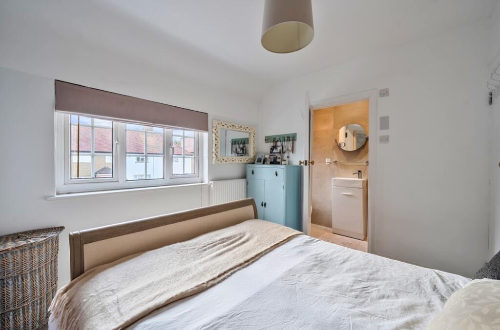 1375390-23-690b2c71704bd