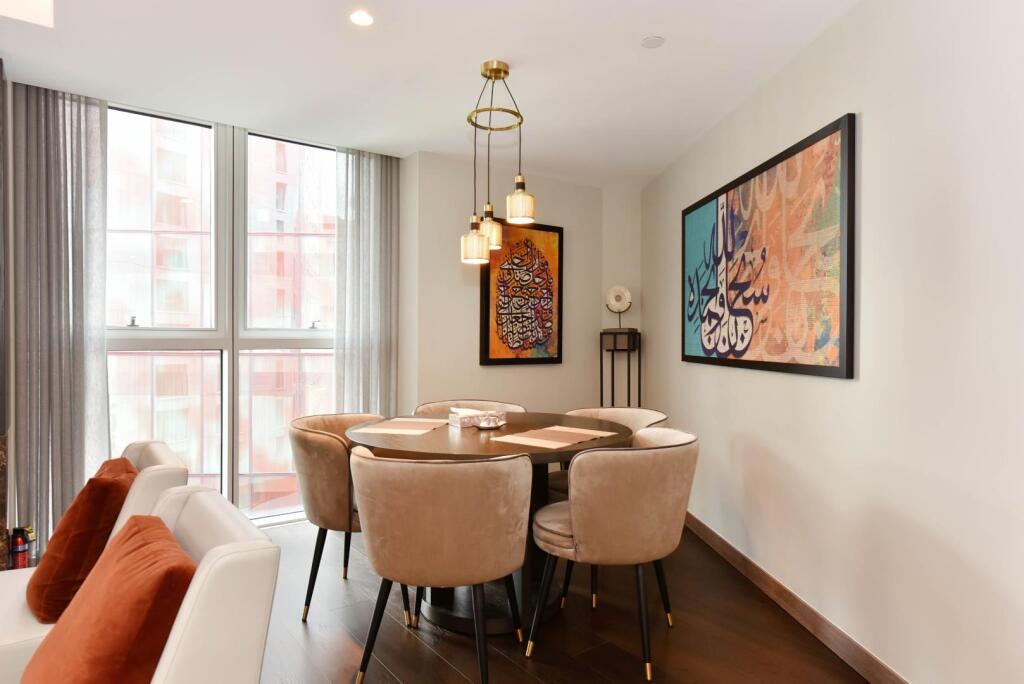 Flat 1104 Dahlia House(13).JPG