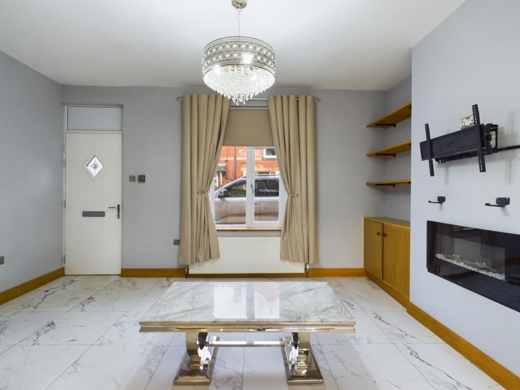 108 Station Road  (3)