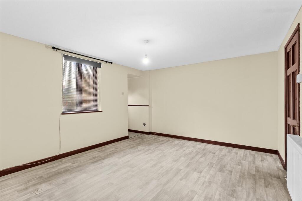 living room #4.jpg