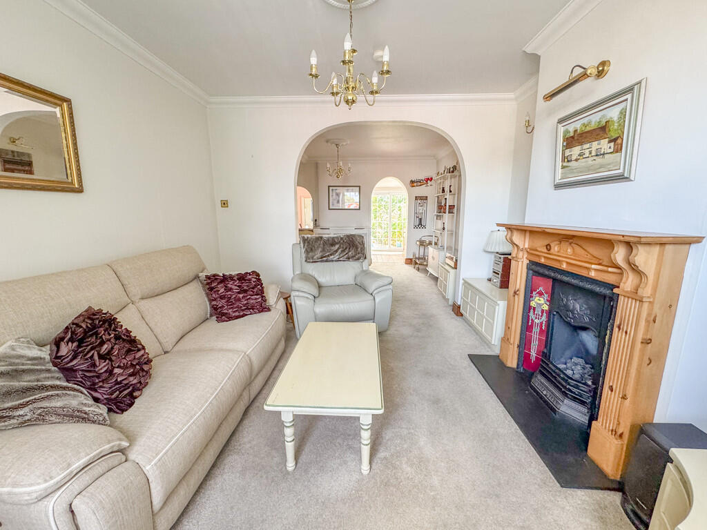 lounge 2