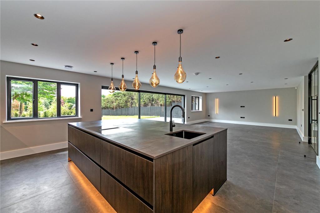 Kitchen/Diner/Family