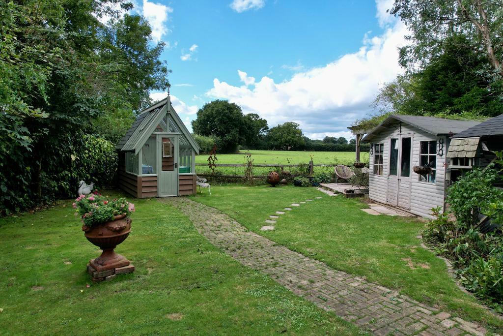 Garden backing on to farmland
