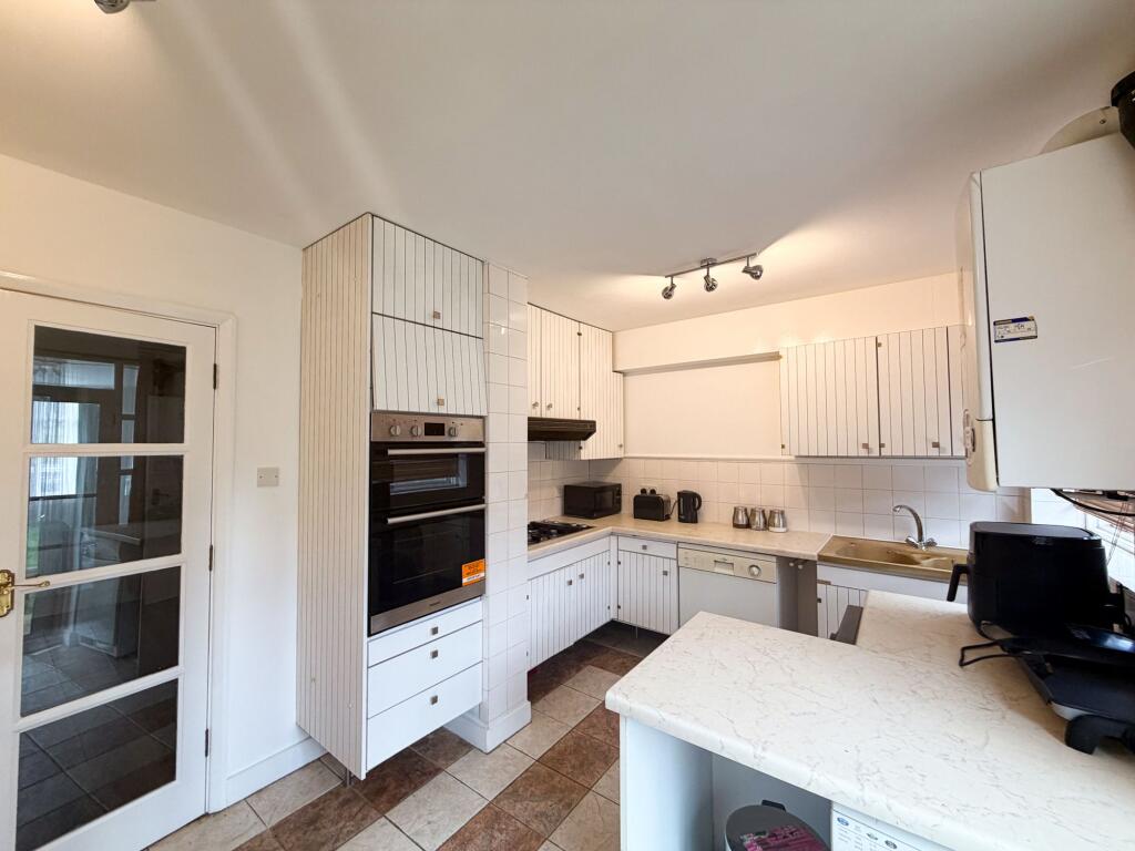 Pentire Rd E17